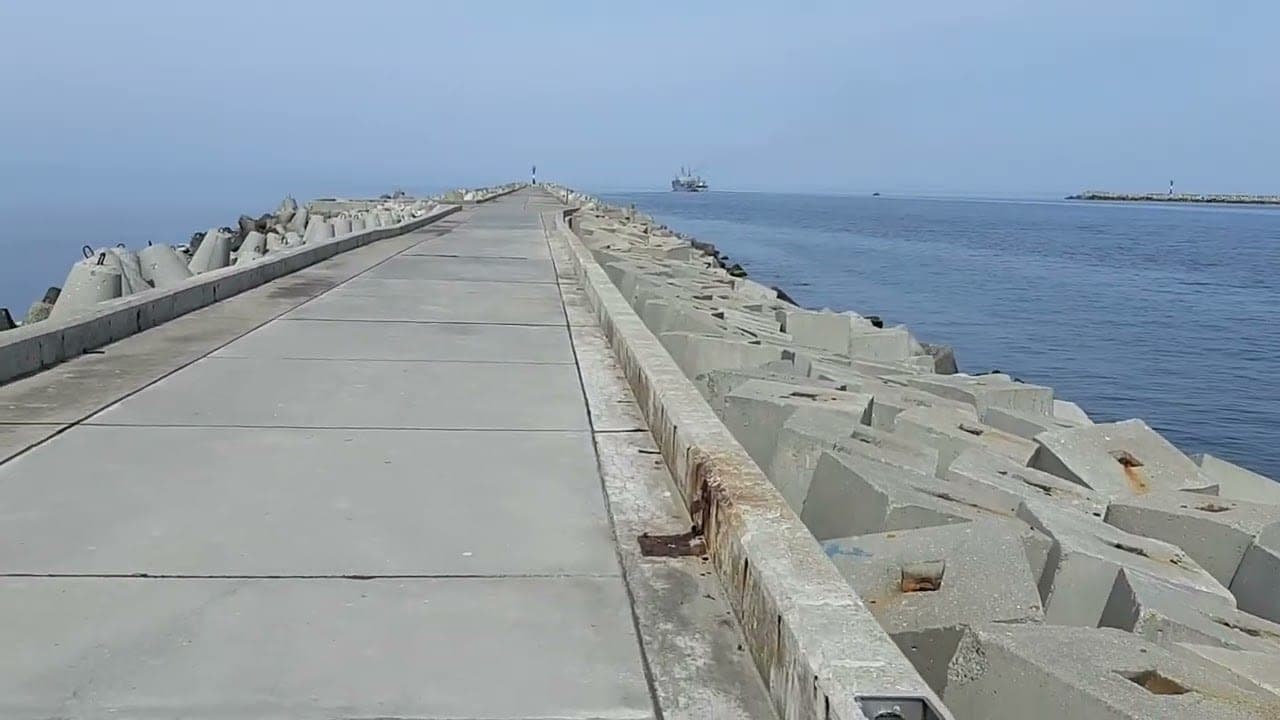 Южный мол